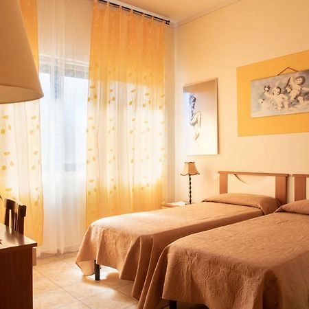 Al Frantoio Maddii Levane Bed And Breakfast Exterior foto