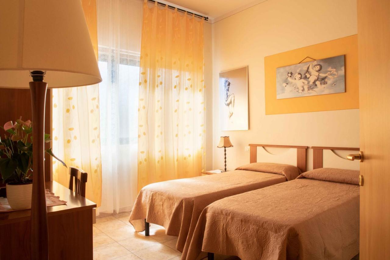 Al Frantoio Maddii Levane Bed And Breakfast Exterior foto