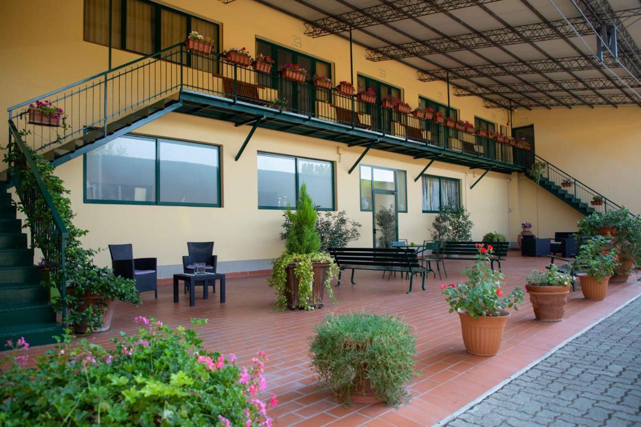 Al Frantoio Maddii Levane Bed And Breakfast Exterior foto